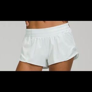 White hotty hot lululemon shorts2.5 inch